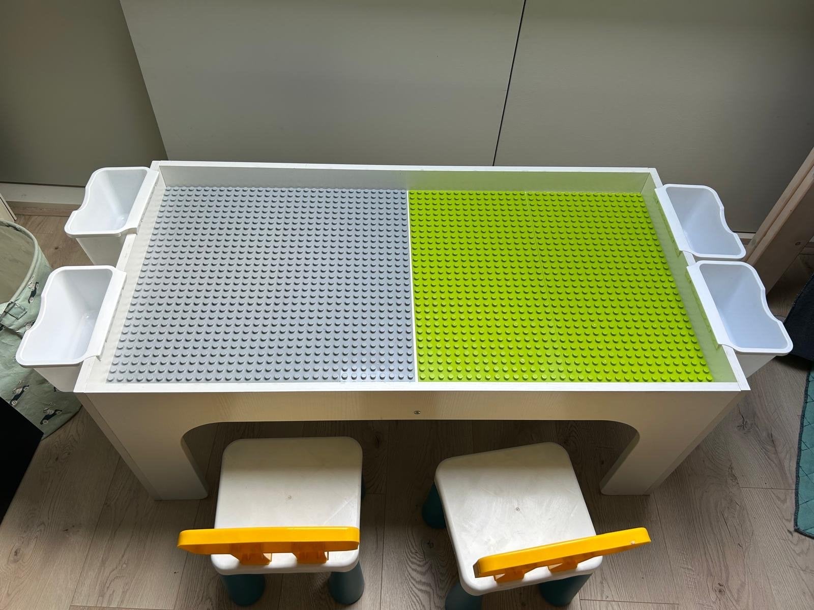 Veelzijdige Speeltafel met Opbergruimte, Stoeltjes, Ophalen, Zo goed als nieuw