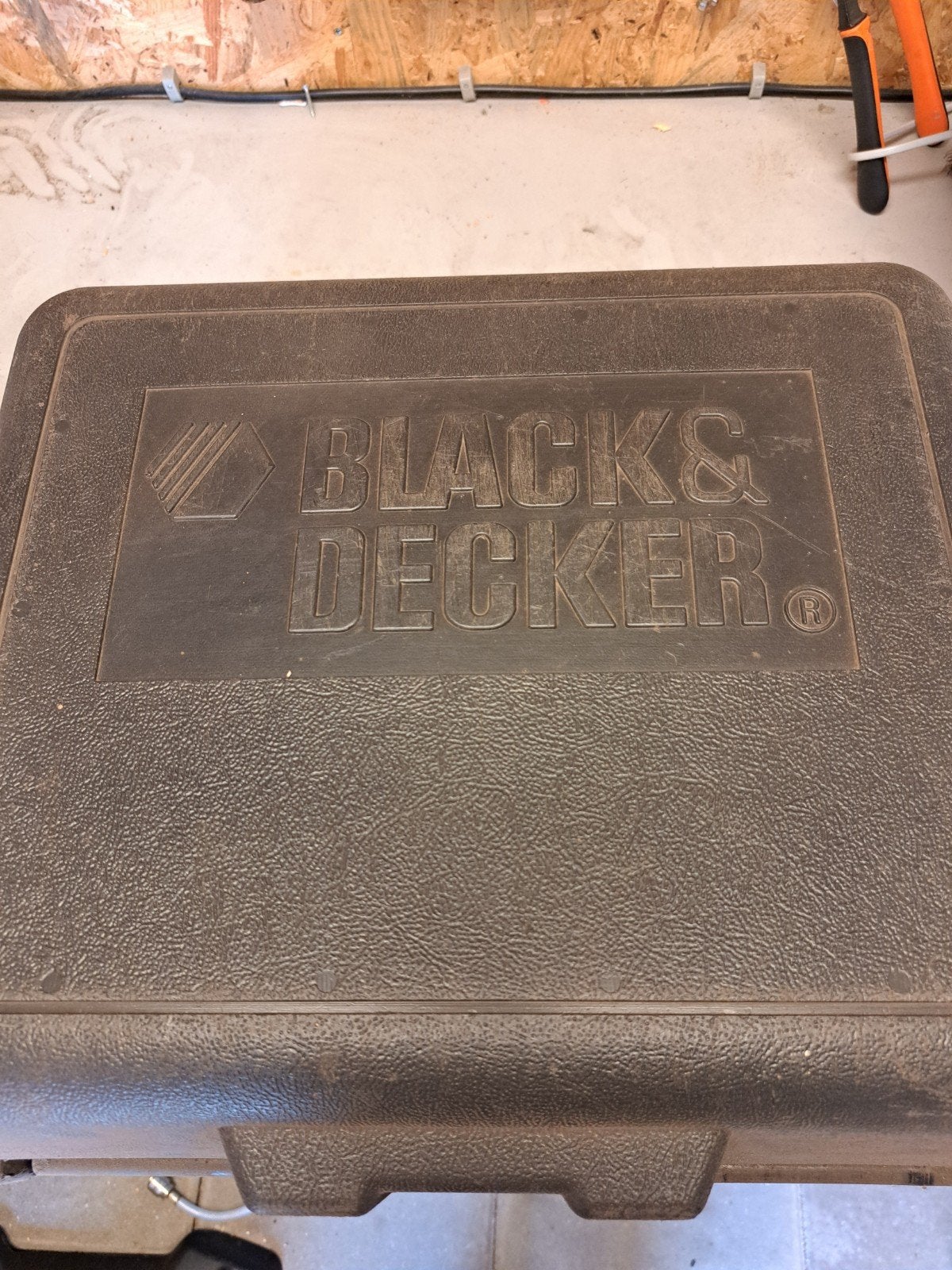 Black & Decker Cirkelzaag KS865 1200W met Koffer, Gebruikt, Cirkelzaag, Ophalen of Verzenden, Black & Decker