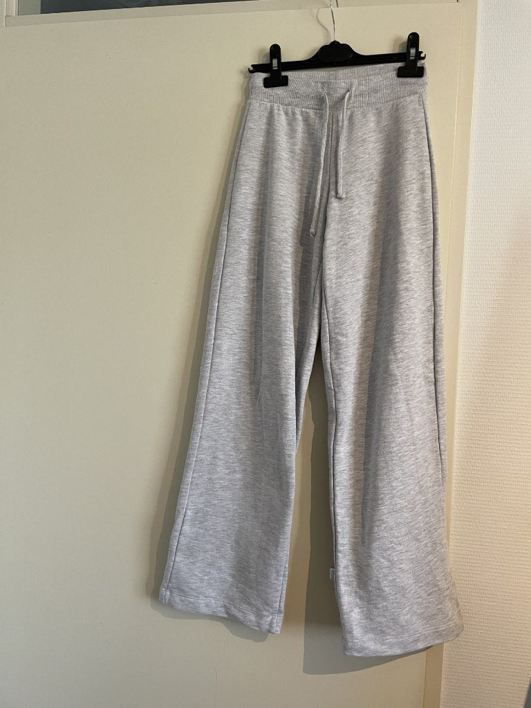 Grijs broek Subdued, Kleding | Dames, Nieuw, Ophalen of Verzenden, Subdued, Maat 34 (XS) of kleiner