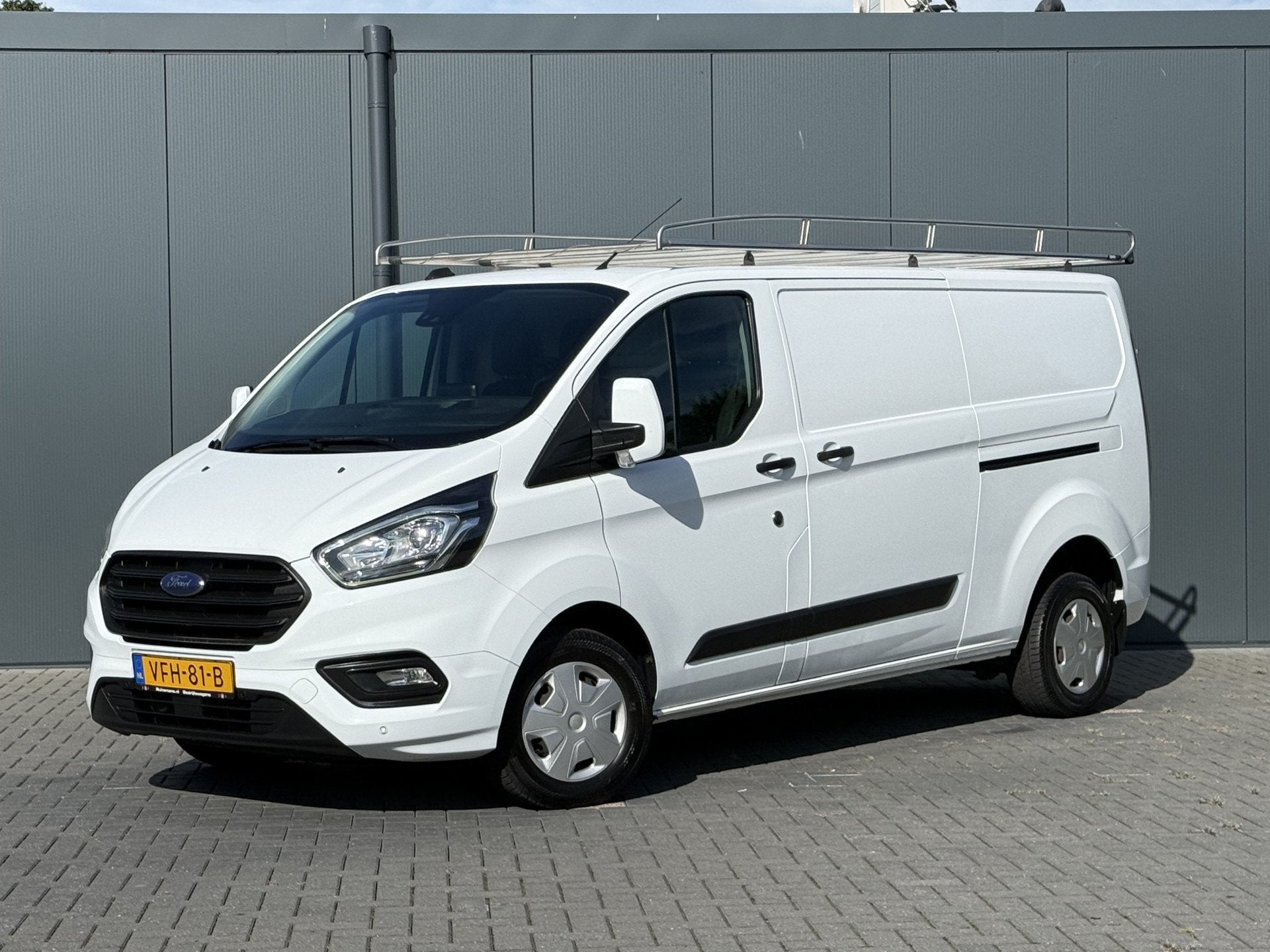 Ford Transit Custom 2.0 TDCI / L2H1 / 2x SCHUIFDEUR / 2.8 TO, Auto's, Voorwielaandrijving, 15 km/l, Euro 6, 4 cilinders