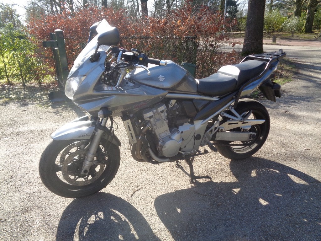 suzuki bandit 1250cc 2008 met val schade, Motoren, Ophalen, 4 cilinders, Gebruikt, Meer dan 35 kW