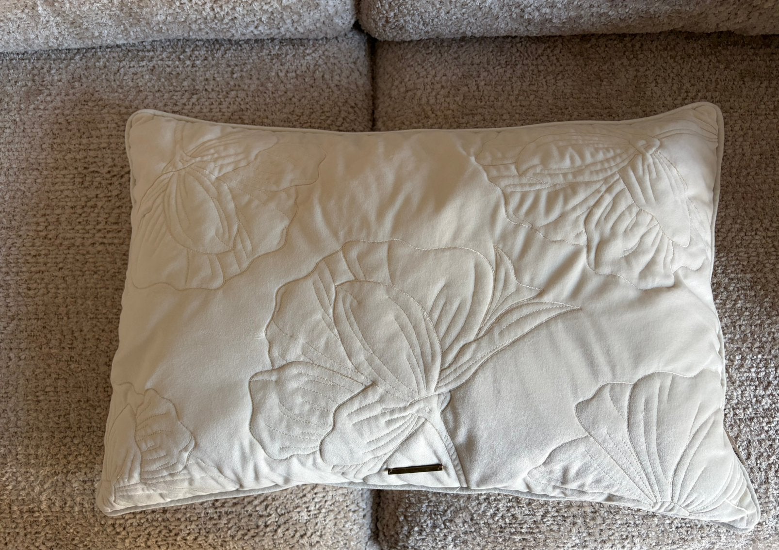 Riviera Maison kussens, velours, Ophalen, Zo goed als nieuw, Beige, Vierkant