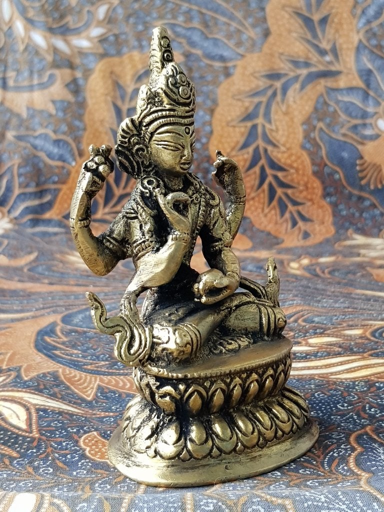 Mooi zwaar oud brons tempelbeeldje uit India 12,2 cm., Antiek en Kunst, Handgemaakt, India, Ophalen of Verzenden, Brons