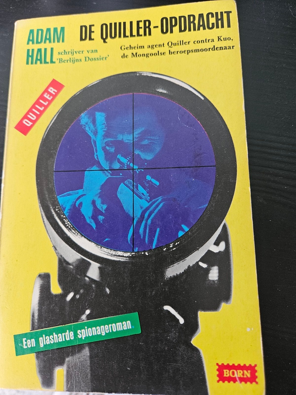 Adam Hall - De Quiller-opdracht (Spionageroman), Ophalen of Verzenden, Gelezen, Adam Hall, Nederland