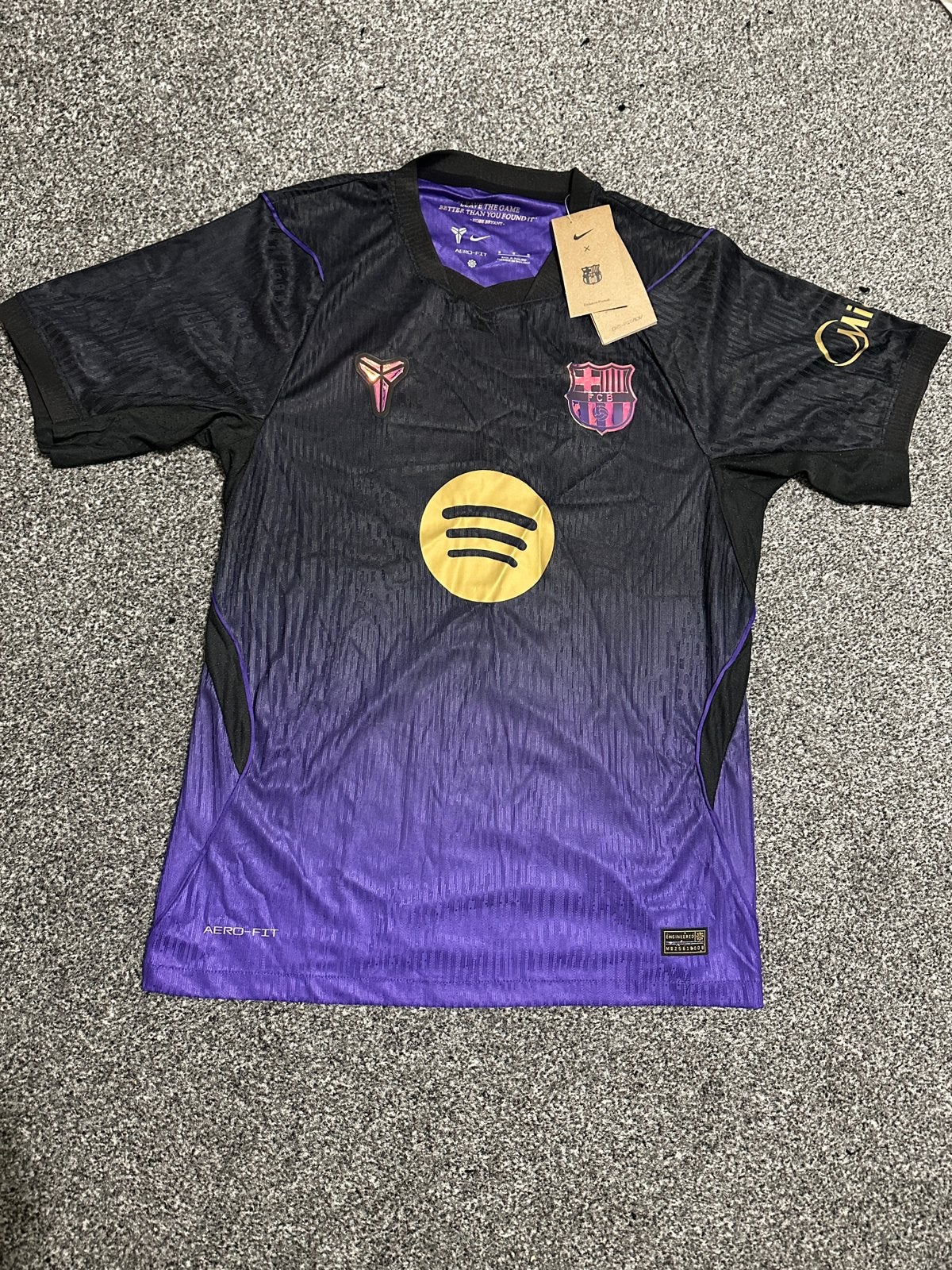 Fc Barcelona away shirt 26/27, Maat S, Ophalen of Verzenden, Nieuw, Shirt
