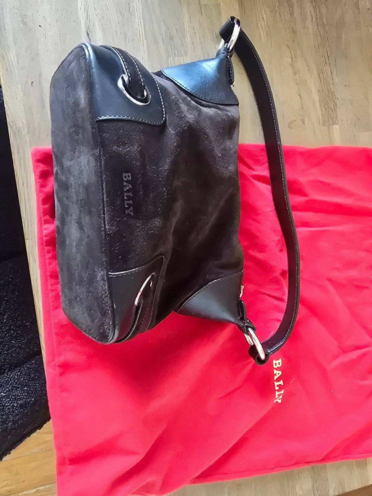 Bally suède schoudertas - Bruin, Ophalen, Gebruikt, Bruin, Schoudertasje