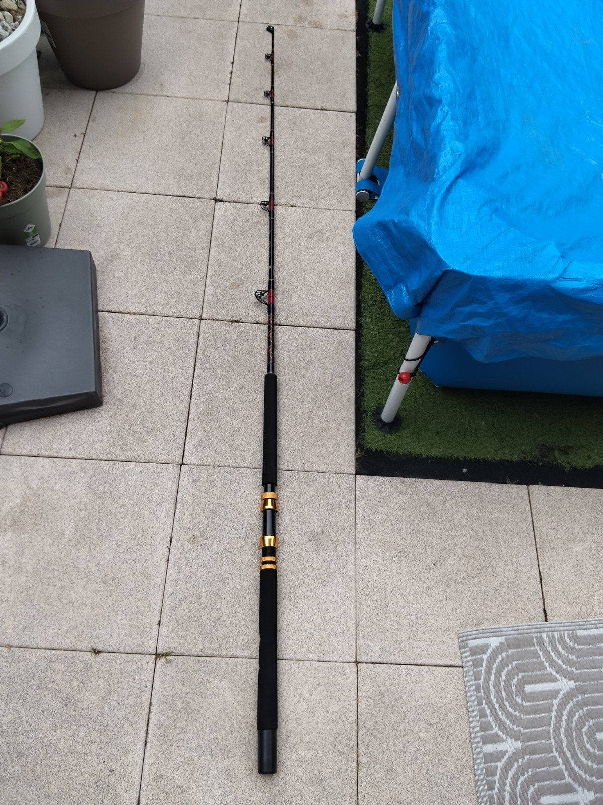 Zeeboot vishengel zo goed als nieuw excl molen met beschermh, Ophalen of Verzenden, Zo goed als nieuw, Werphengel