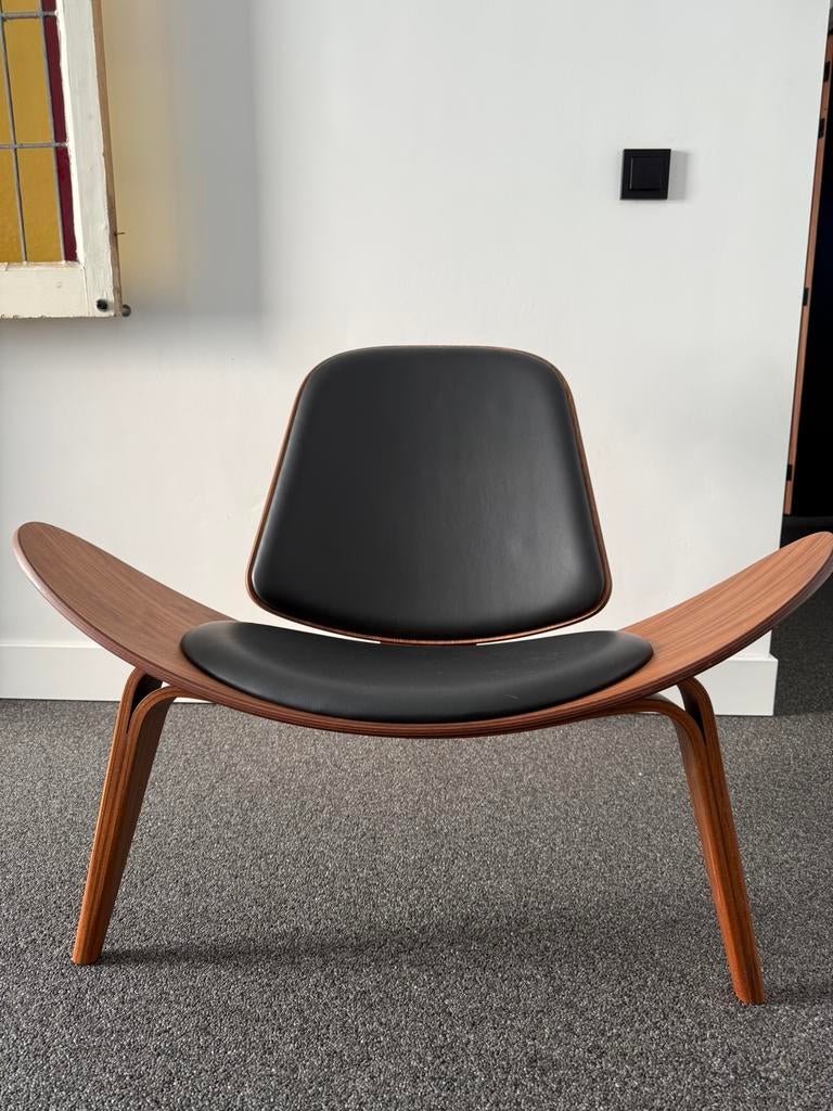 CH07 Shell Chair — Hans J. Wegner, Carl Hansen & Son, Huis en Inrichting, Ophalen, -, Nieuw, CH07 Shell chair