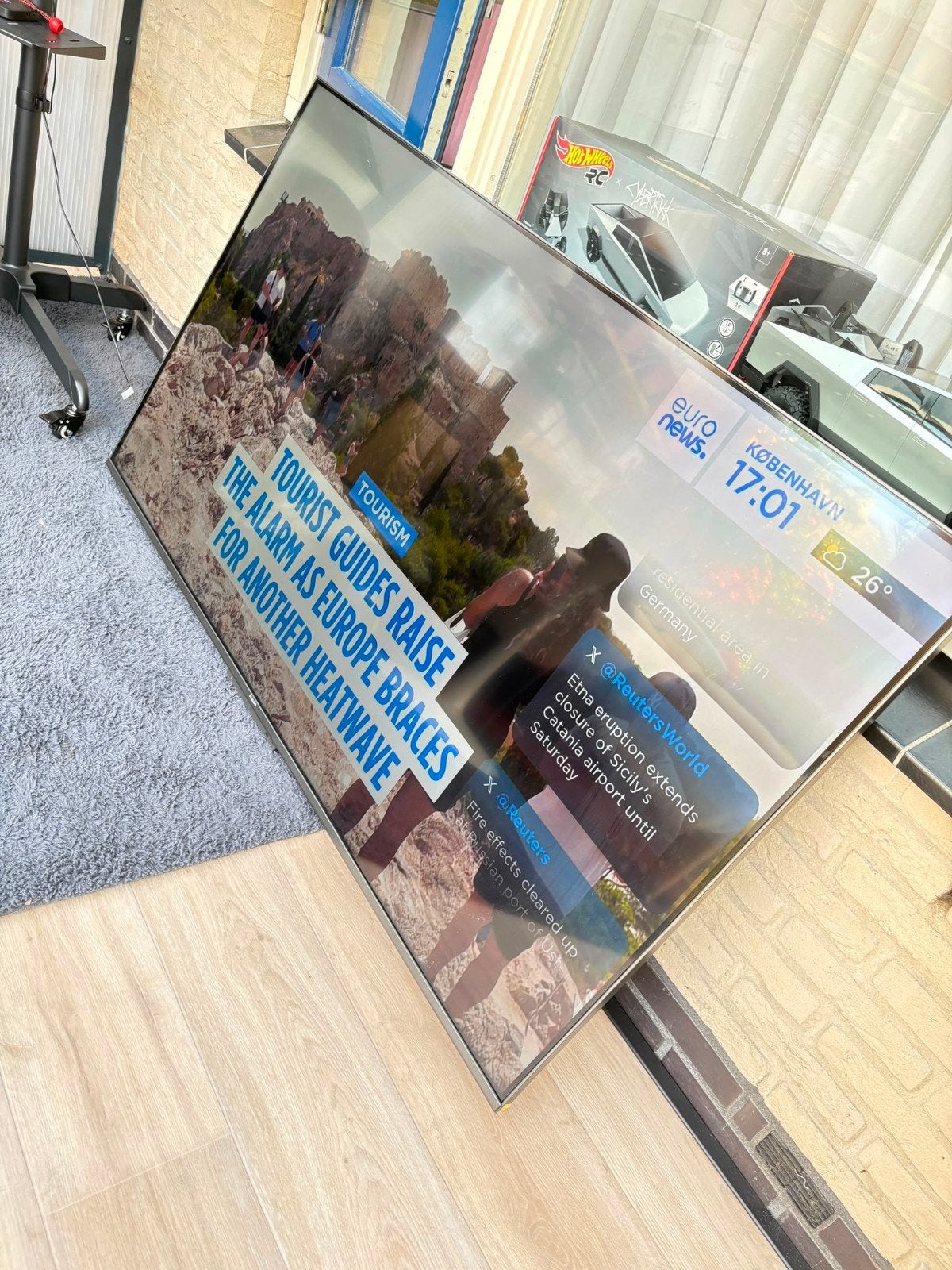 Ambilight Philips TV 65 inch met muurbeugel, Ophalen, Gebruikt, 100 cm of meer, Philips