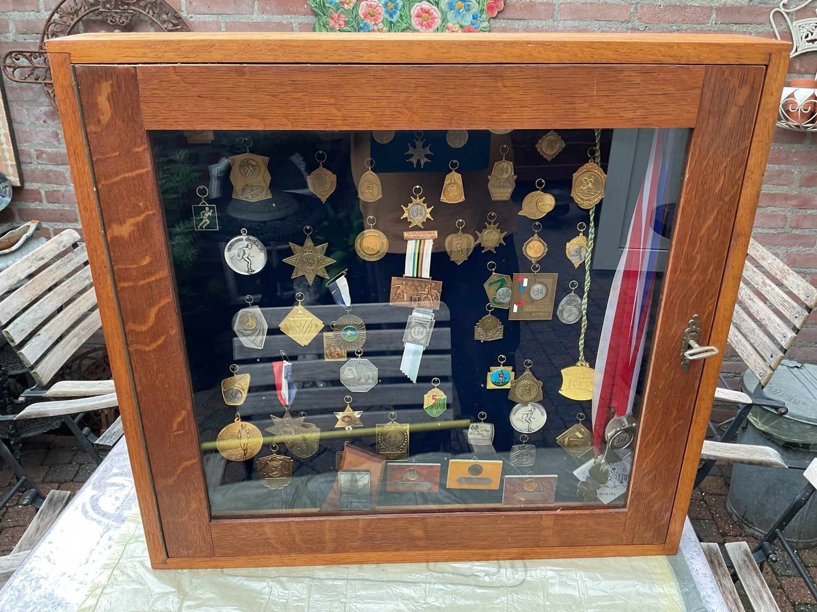 Vitrinekast  - Houten Displaykast, Ophalen, Overige materialen, Nederland