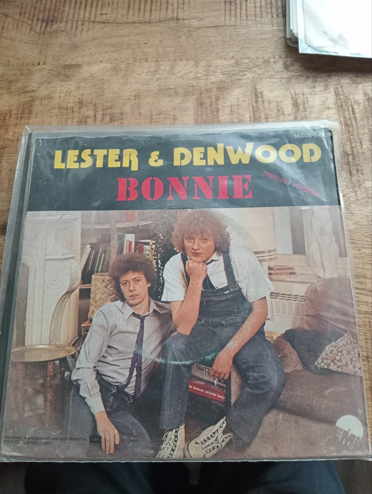 Lester & denwood - ronnie, Ophalen of Verzenden, Zo goed als nieuw, Overige formaten, Levenslied of Smartlap