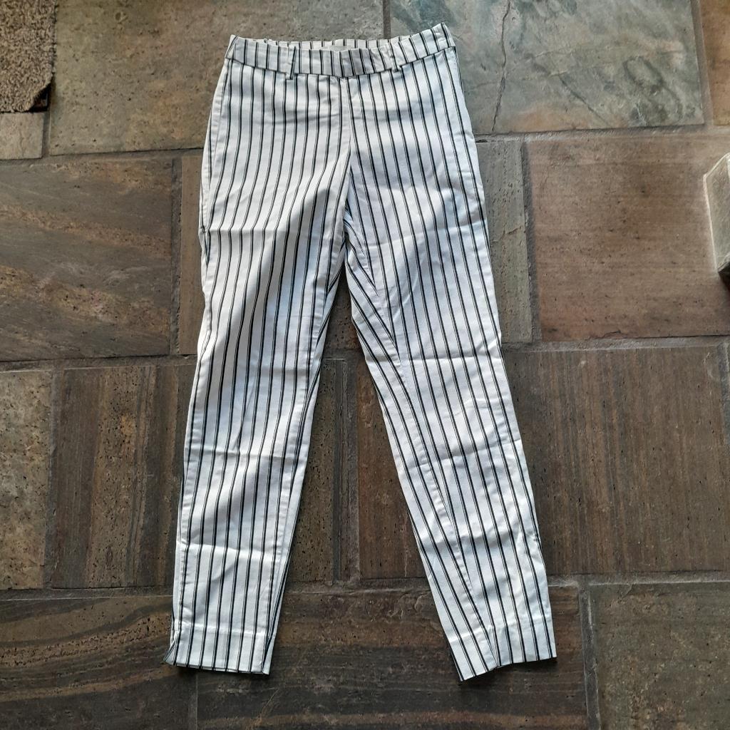 H&M gestreepte wit/blauwe broek, maat 34, H&M, Wit, Ophalen of Verzenden, Zo goed als nieuw