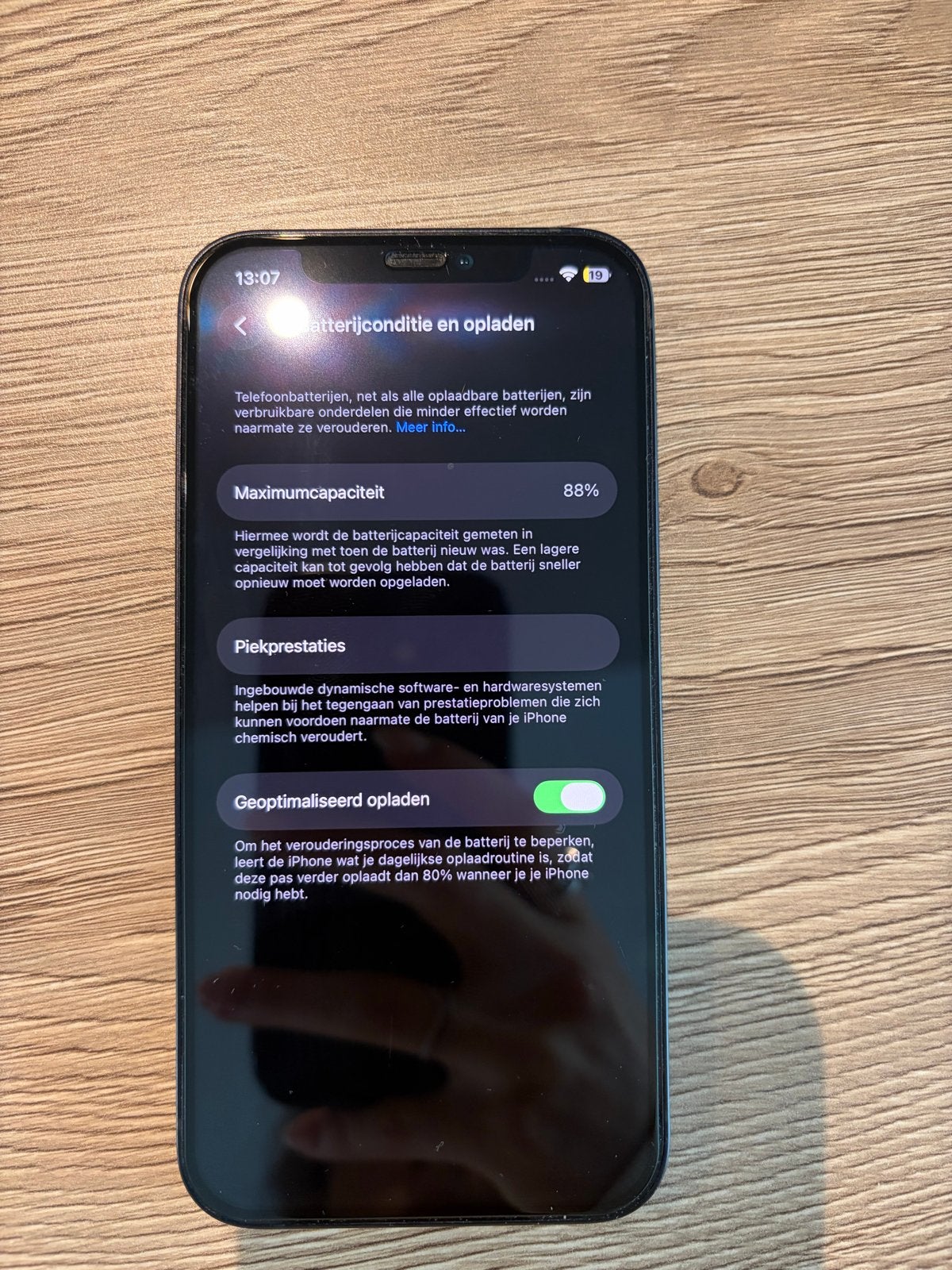 Foto 3 van iPhone 12 Zwart 256GB - Goede staat, 88% batterij
