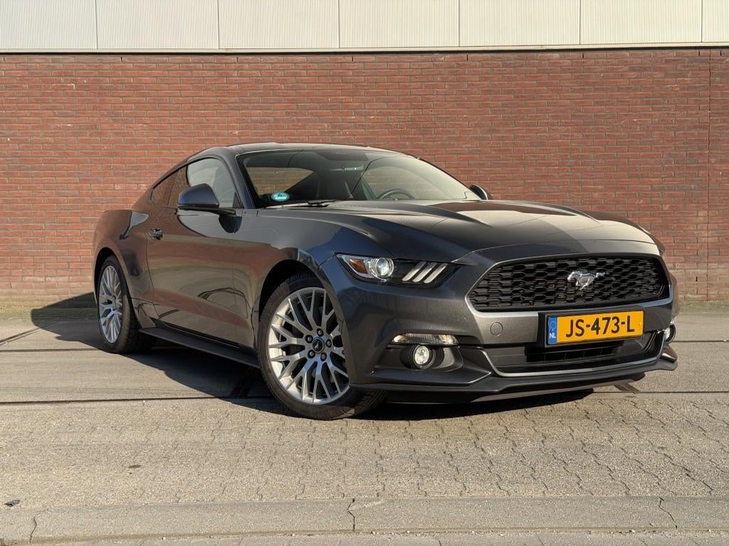Ford Mustang 2.3 Ecoboost Fastback 2016 Grijs - 52xxx kms, Auto's, Ford, Particulier, Mustang, Benzine, D, Coupé, Handgeschakeld