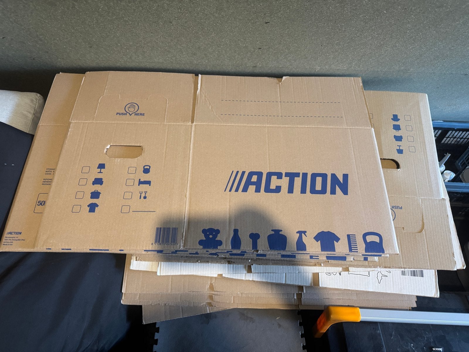 Action Verhuisdozen en bescherming voor glazen en borden, Ophalen, 40 tot 60 cm, Opvouwbaar, 75 tot 100 cm