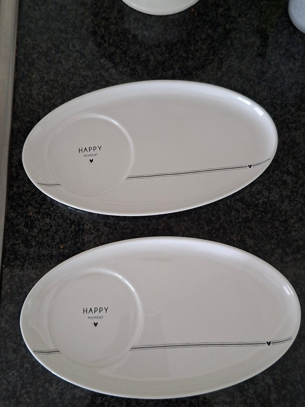 2x Bastion Collections  schotel  'Happy Moment', Huis en Inrichting, Keuken | Servies, Zo goed als nieuw, Overige typen, Ophalen of Verzenden