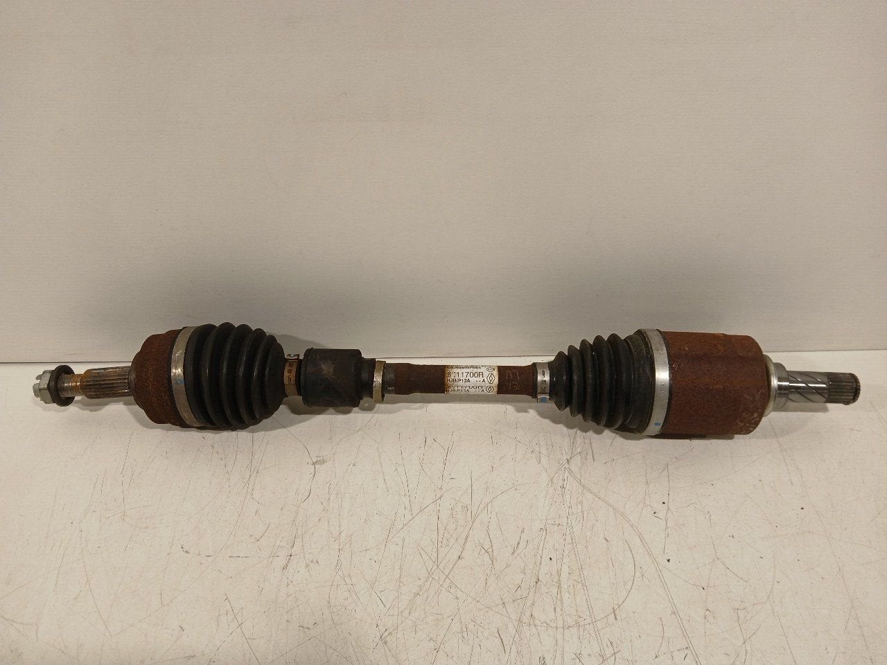 Aandrijfas links voor Renault Captur, Onderdelen@venauto.nl, Van der Ven Autorecycling B.V., Gebruikt, Ettenseweg 76, 4706 PB Roosendaal, The Netherlands