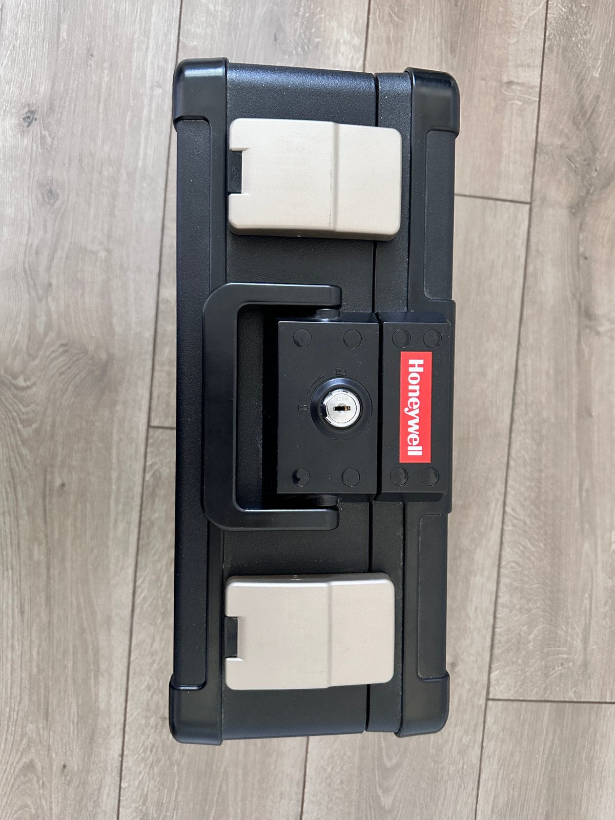 Nieuw: Brandwerende koffer van Honeywell - 2 sleutels!, Ophalen of Verzenden, Nieuw, Brandkast
