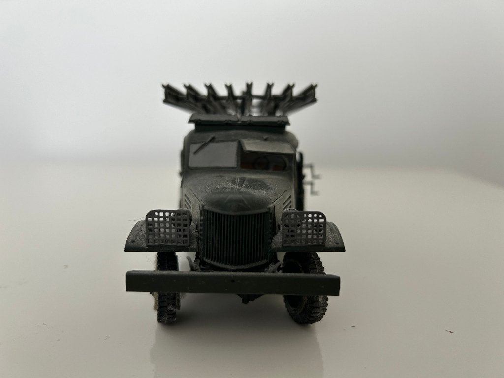 Militaire truck statisch modelbouw vintage, Hobby en Vrije tijd, Modelbouw | Auto's en Voertuigen, Ophalen of Verzenden, 1:32 tot 1:50