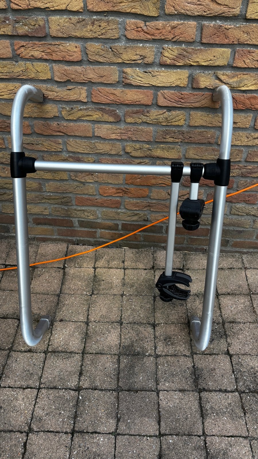 Thule Fietsendrager Framehouder caravan/camper, Ophalen, Gebruikt