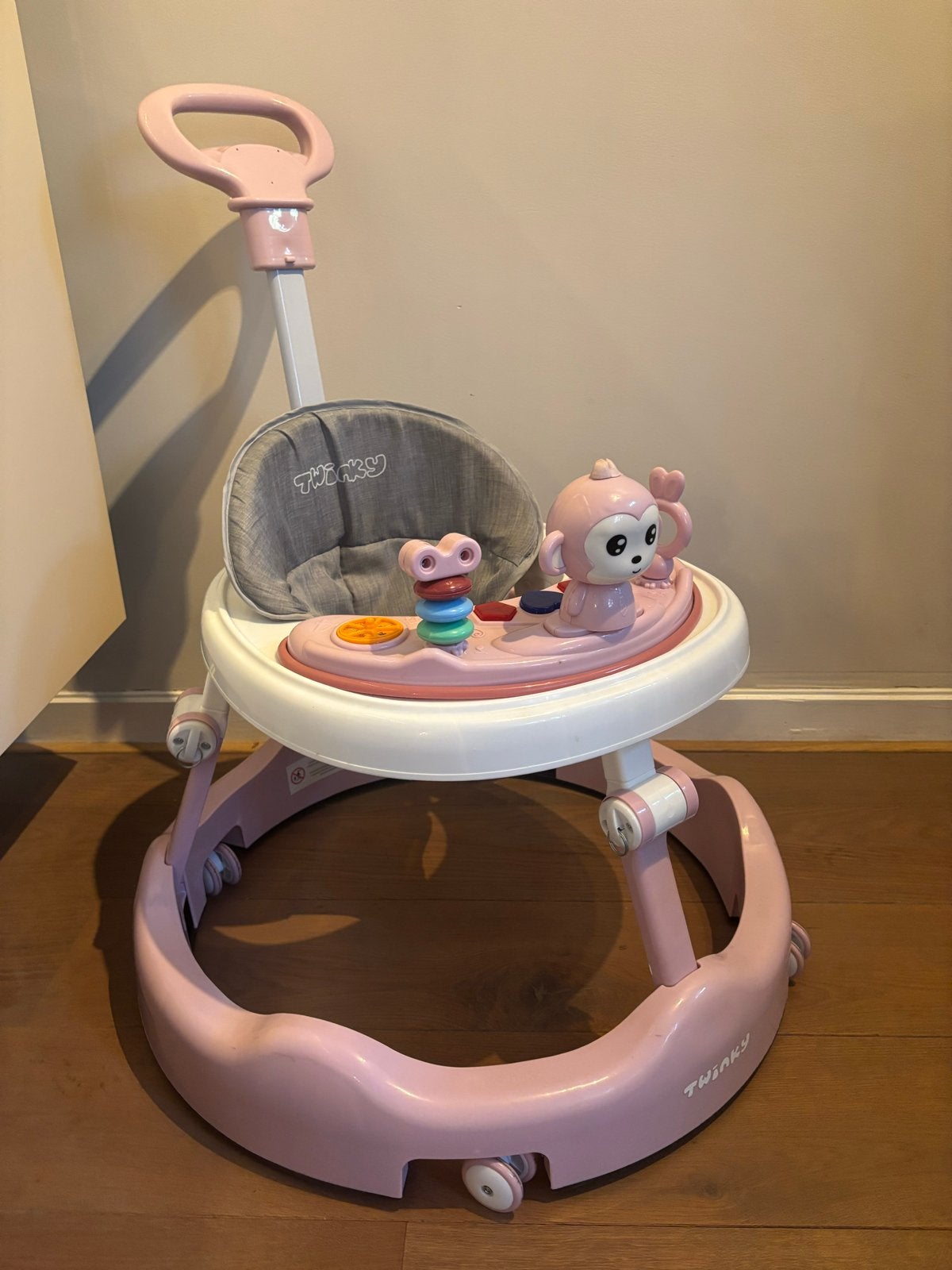 Twinky Loopstoel Loopwagen Babywalker - Roze, Ophalen, Zo goed als nieuw