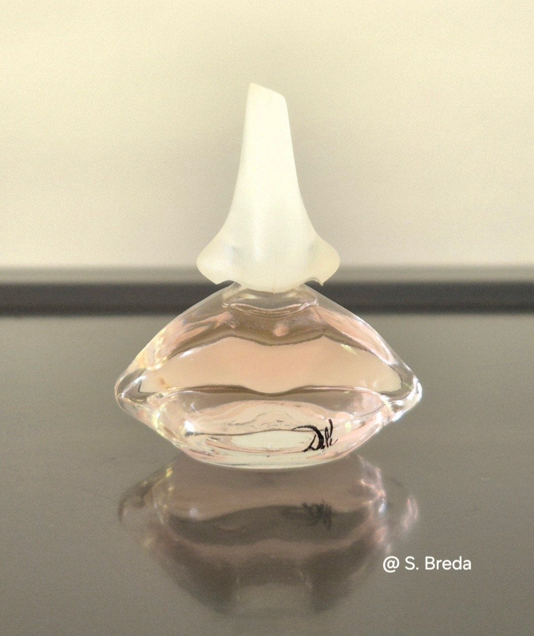 Salvador Dali - Eau de Dali - volle miniatuur, Ophalen of Verzenden, Zo goed als nieuw, Miniatuur, Gevuld