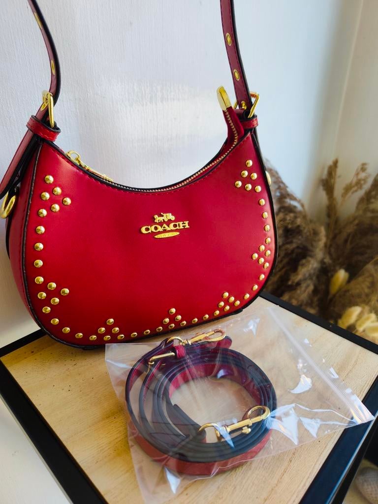 Coach Rouge Tas - Perfect Moederdag Cadeau, Ophalen of Verzenden, Zo goed als nieuw, Rood, Handtas
