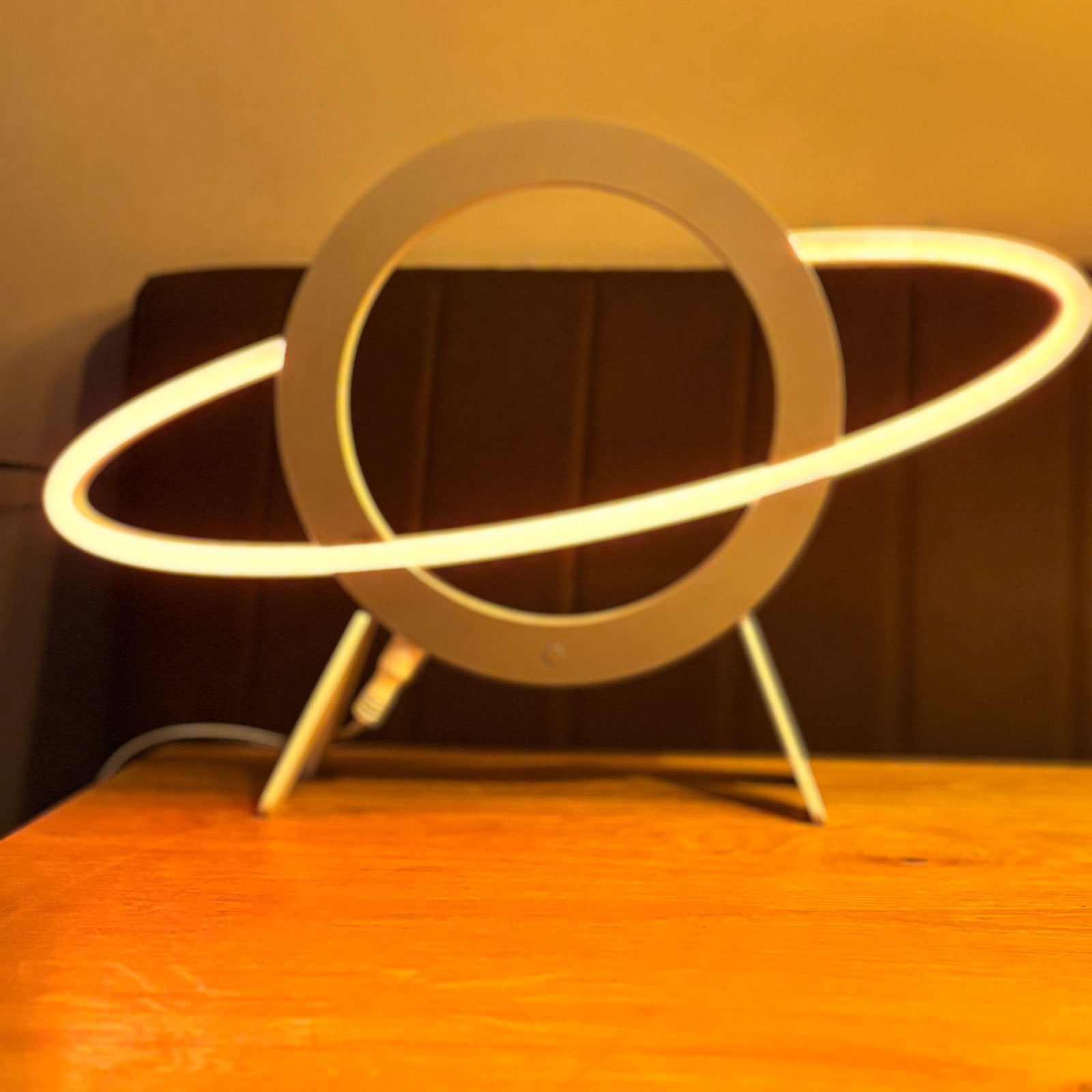 LED-Lamp planeet vorm, Huis en Inrichting, Ophalen of Verzenden, Zo goed als nieuw, Planeet vorm