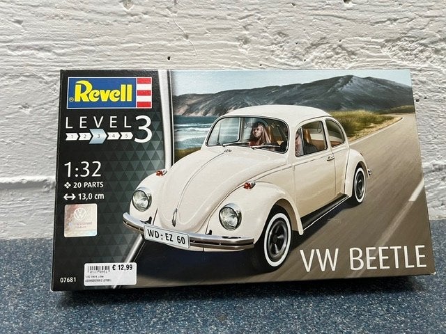Witte kever Revell 1 op 32 schaal level 3, Auto, Nieuw, Ophalen of Verzenden, 1:32 tot 1:50