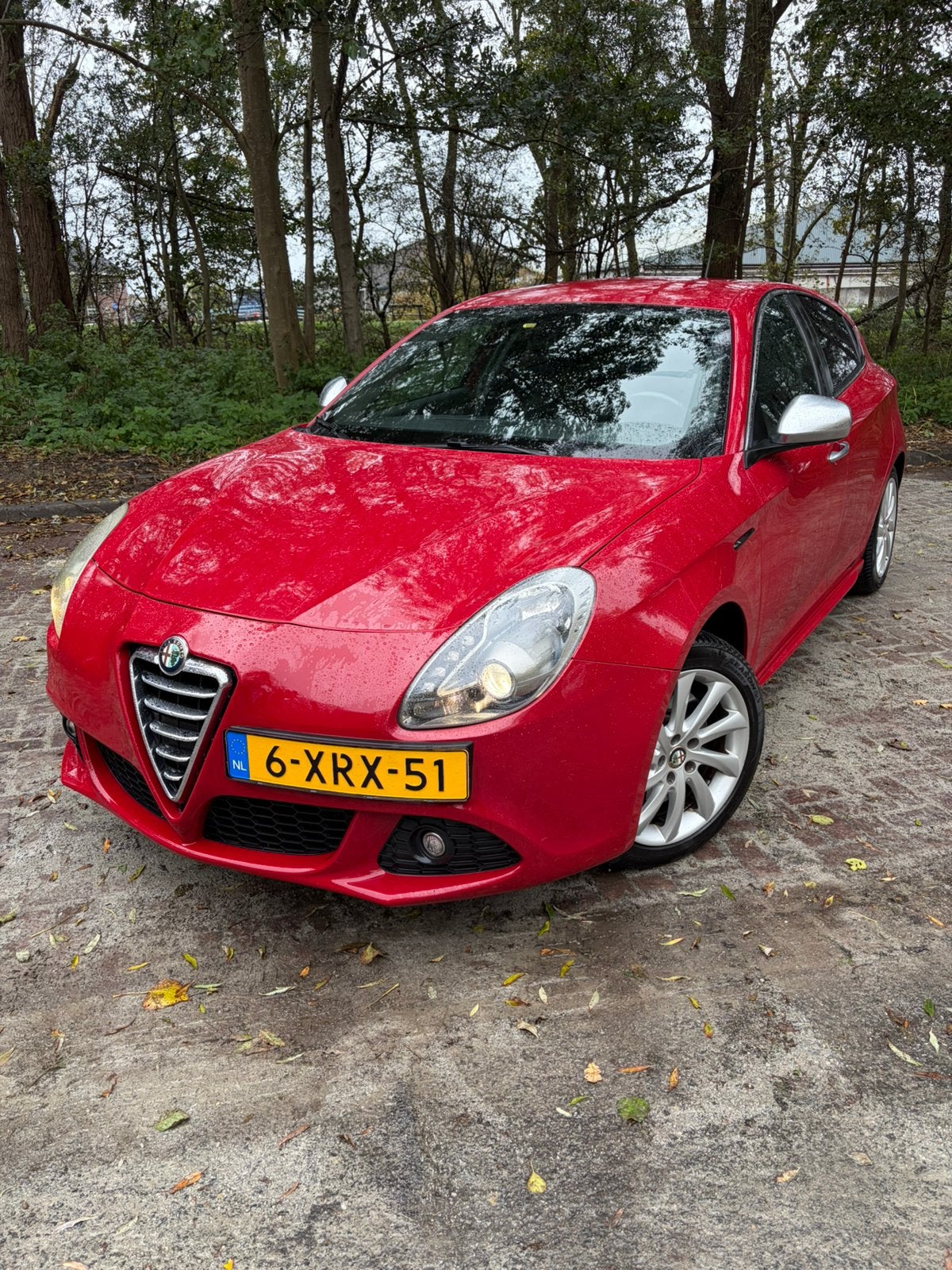 Alfa Romeo Giulietta 1.4 Turbo Multi AIR 2011 Rood, Auto's, Voorwielaandrijving, Zwart, 4 cilinders, Leder en Stof