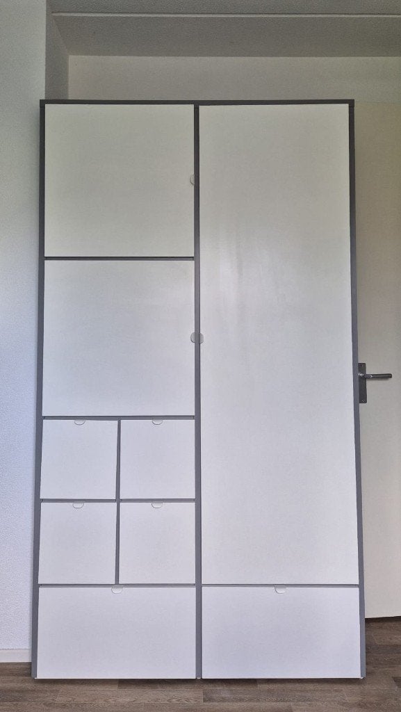 Visthus kledingkast IKEA wit/grijs 122x59x216cm, 200 cm of meer, 50 tot 100 cm, Zo goed als nieuw, Modern