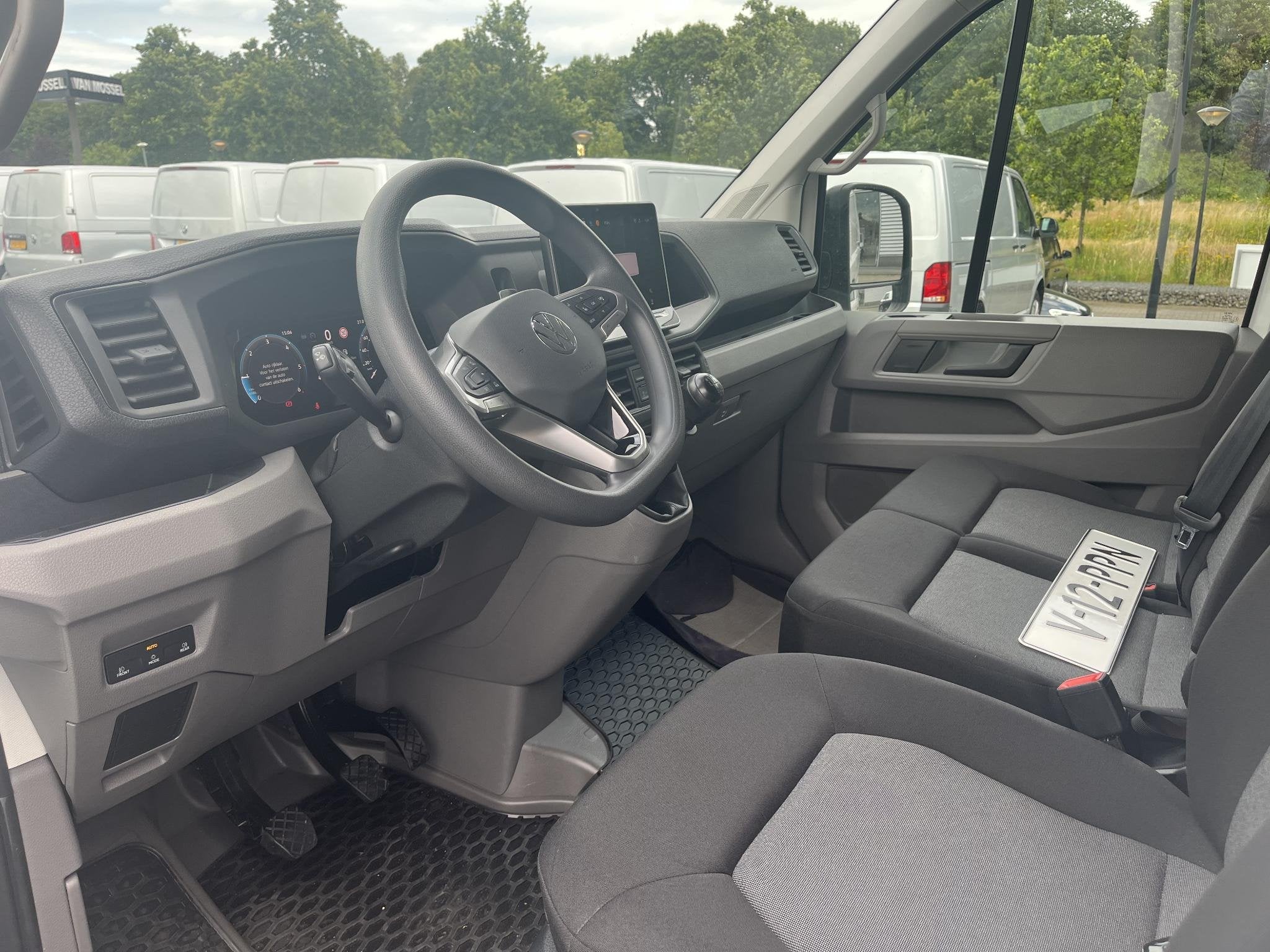 Volkswagen Crafter 2.0 TDI L3H2 140PK | Airco | Cruise Contr, Voorwielaandrijving, 12 maanden, Stof, Gebruikt
