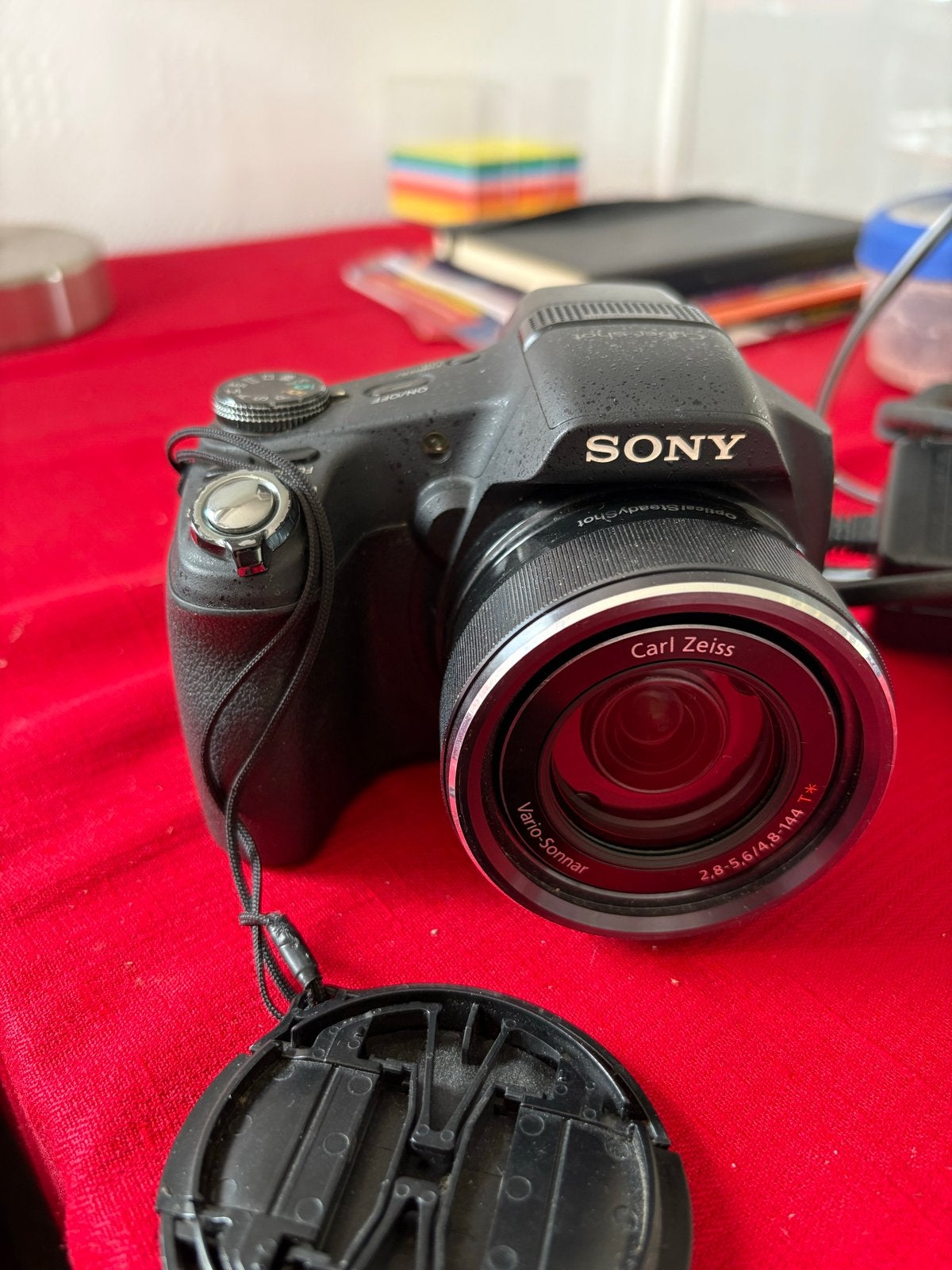 Sony Cyber-shot DSC-HX100V Digitale Camera met Carl Zeiss Le, Ophalen of Verzenden, Zo goed als nieuw, Sony, 8 keer of meer