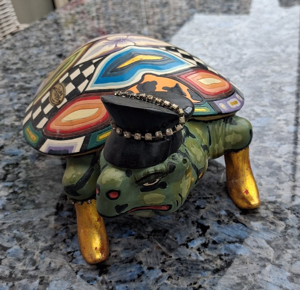 tom drags, Antiek en Kunst, Meerkleurig, Beeld, Ophalen of Verzenden, 12 cm
