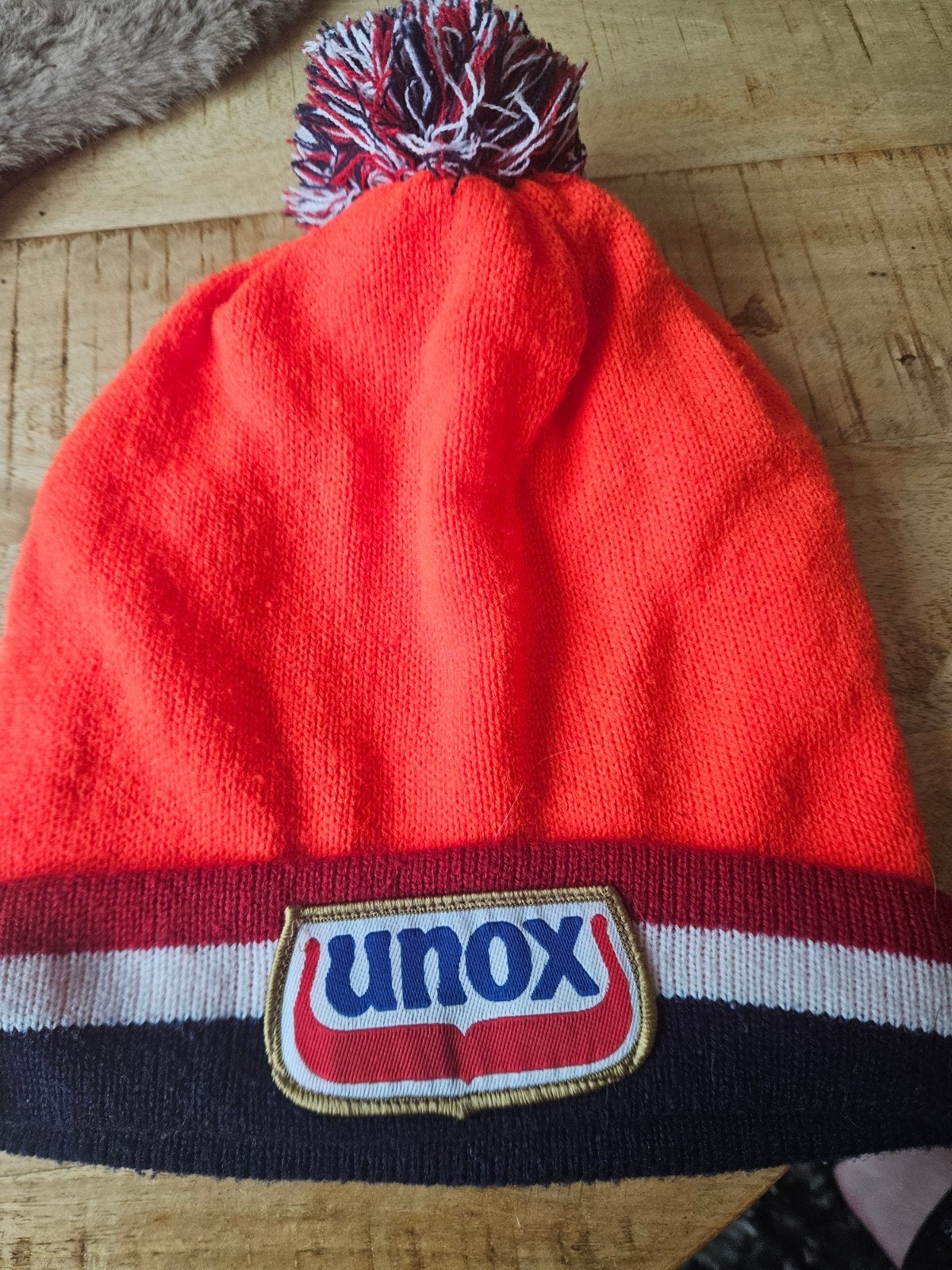 Unox Muts met Pompon - Oranje, Rood, Wit, Blauw, Ophalen of Verzenden
