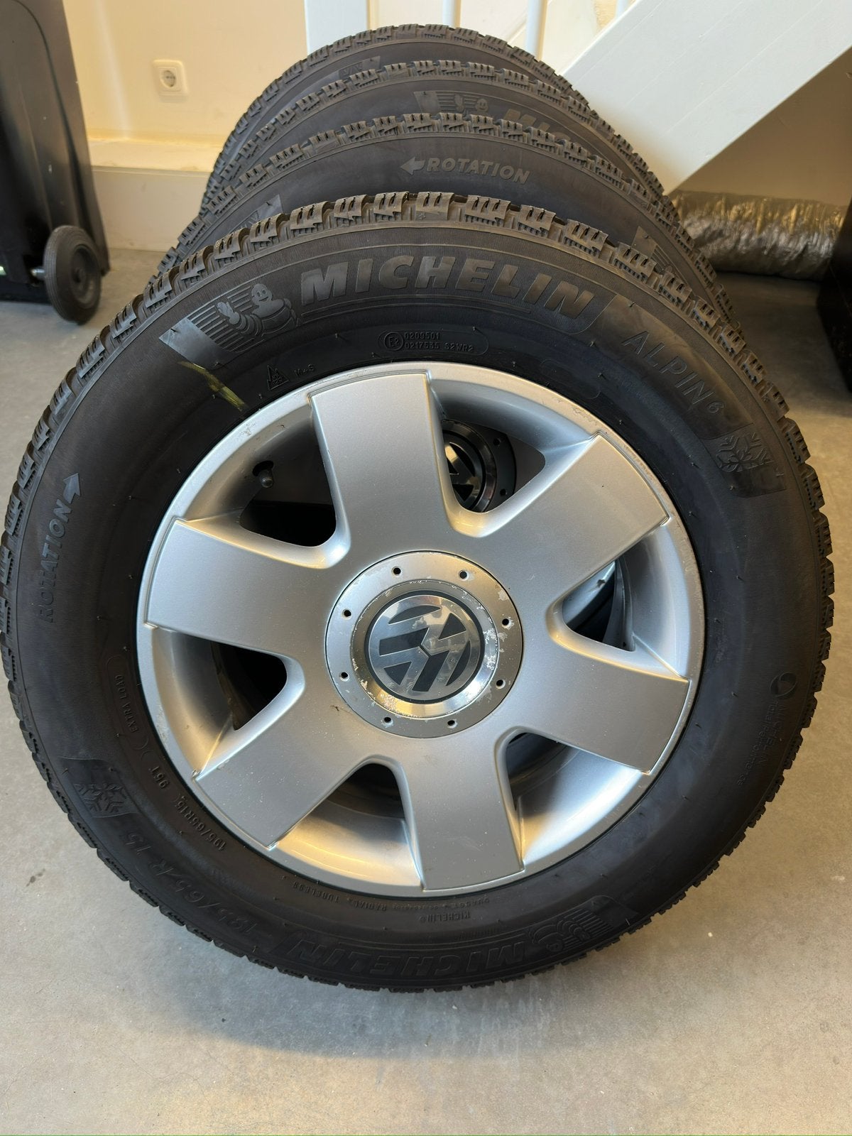 Vw caddy 2012 velgen bekijk alle fotos!, Ophalen, Gebruikt, 16 inch, Banden en Velgen