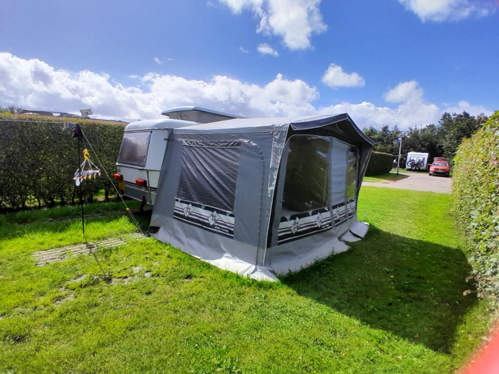 Voortent voor Eriba-Touring caravan Triton bj 1998, Ophalen