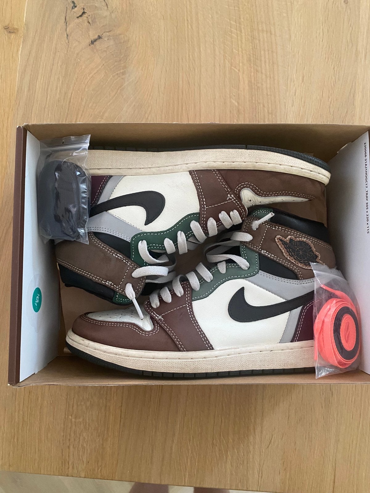 Nike Jordan 1 High OG Handcrafted | Zeer nette staat, Ophalen of Verzenden, Zo goed als nieuw