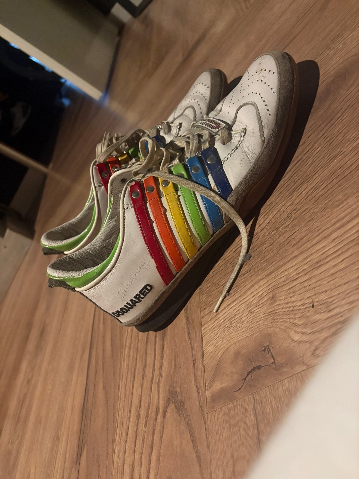 Dsquared2 Sneakers met Regenboogdetails - Maat 38, Kleding | Dames, Schoenen, Ophalen of Verzenden, Gedragen, Wit, Sneakers of Gympen