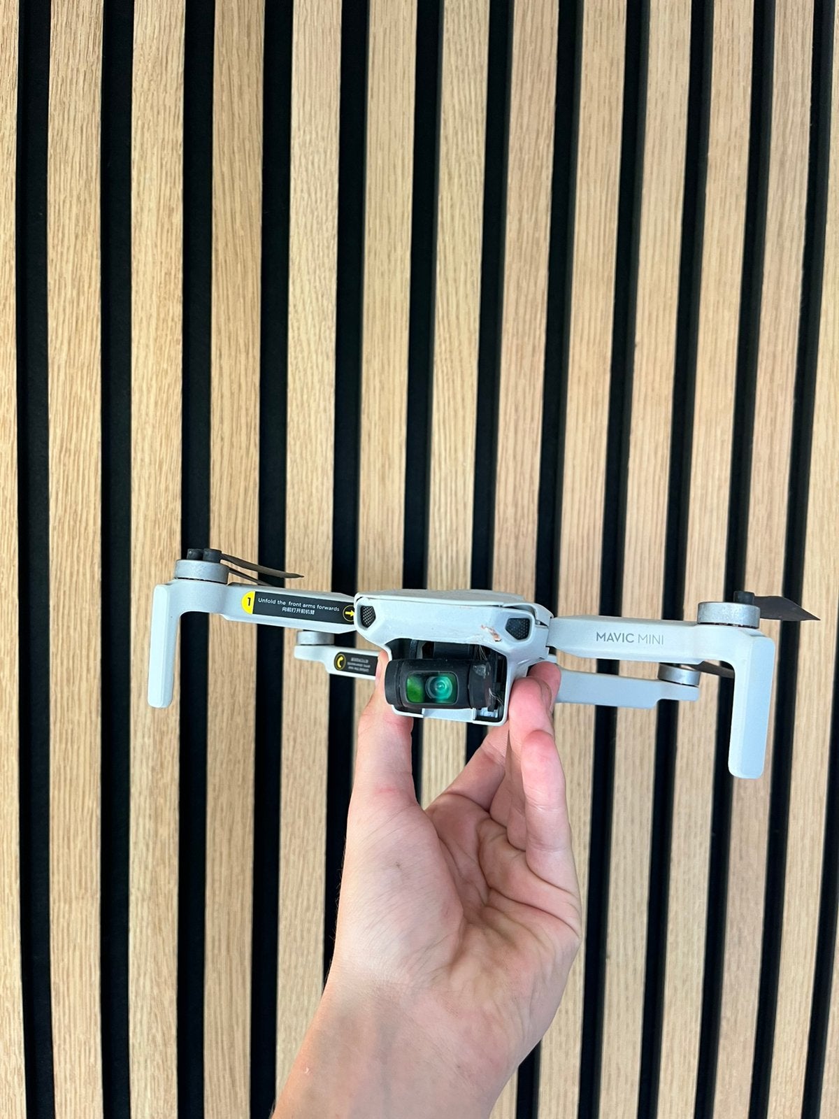 Dji mavic mini (gimbal kapot en accu zit vast), Ophalen, Zo goed als nieuw