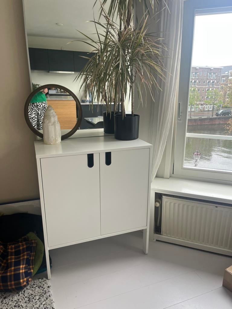 Tenzo design dressoir kast wit, Huis en Inrichting, Ophalen of Verzenden, Zo goed als nieuw, 25 tot 50 cm, Met plank(en)