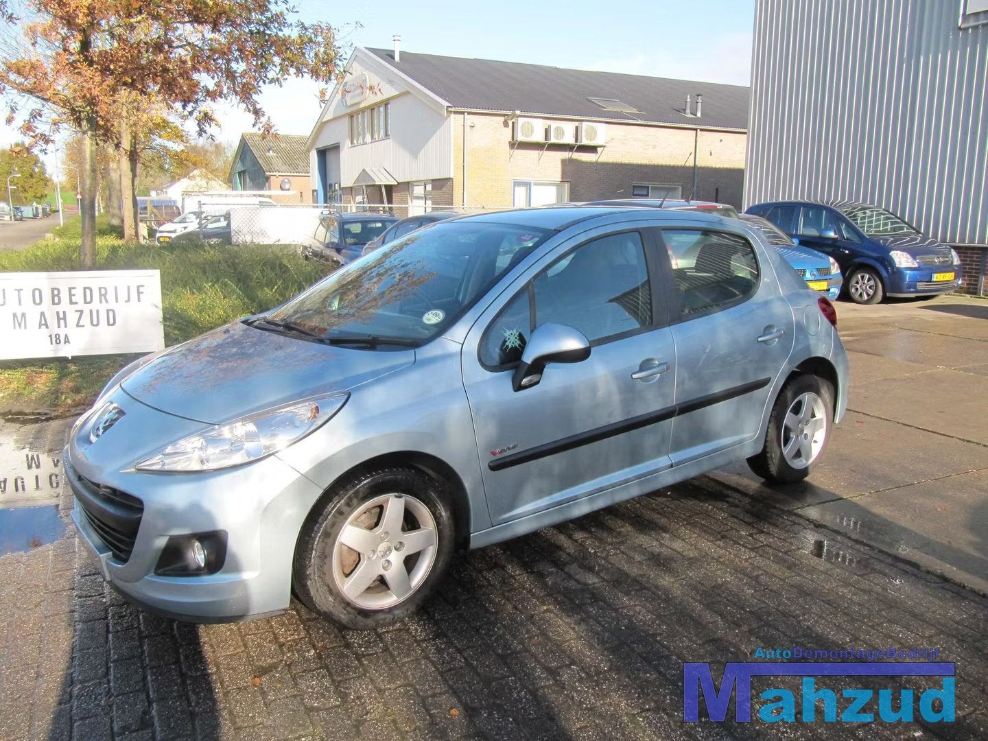 PEUGEOT 207 5 DEURS INTERIEUR COMPLEET STOF, Auto-onderdelen, Taurusavenue 1
2132 LS  Hoofddorp, NL, Gebruikt, Contact.group@renault.com