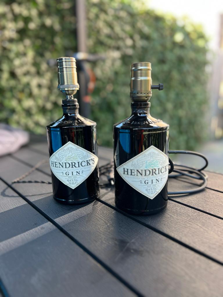 Unieke Hendrick's Gin fles lampen - Set van 2, Ophalen of Verzenden, Zo goed als nieuw