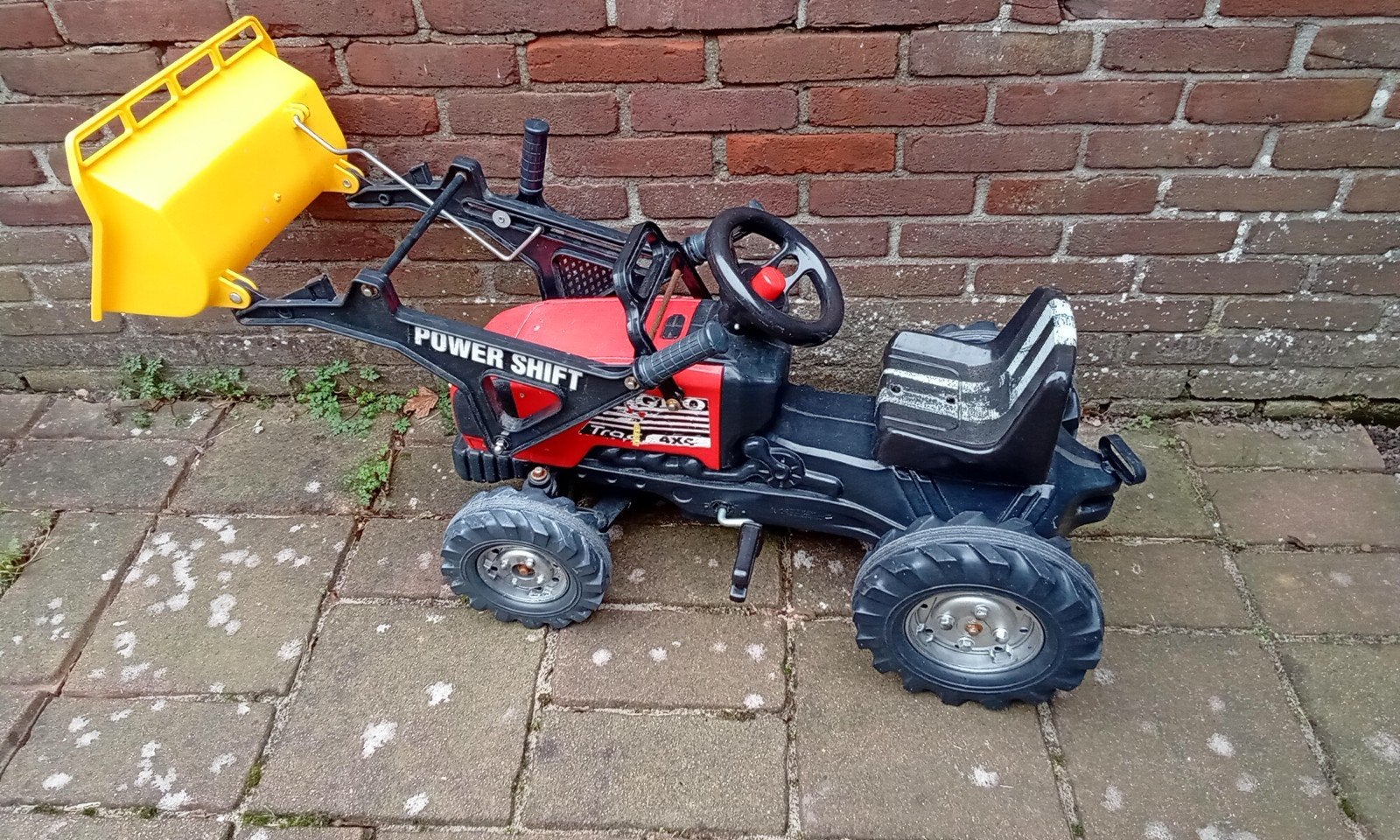 Tractor ....tot 4 jaar ....te vaak gebruikt ...stoel los ..., Ophalen of Verzenden, Gebruikt