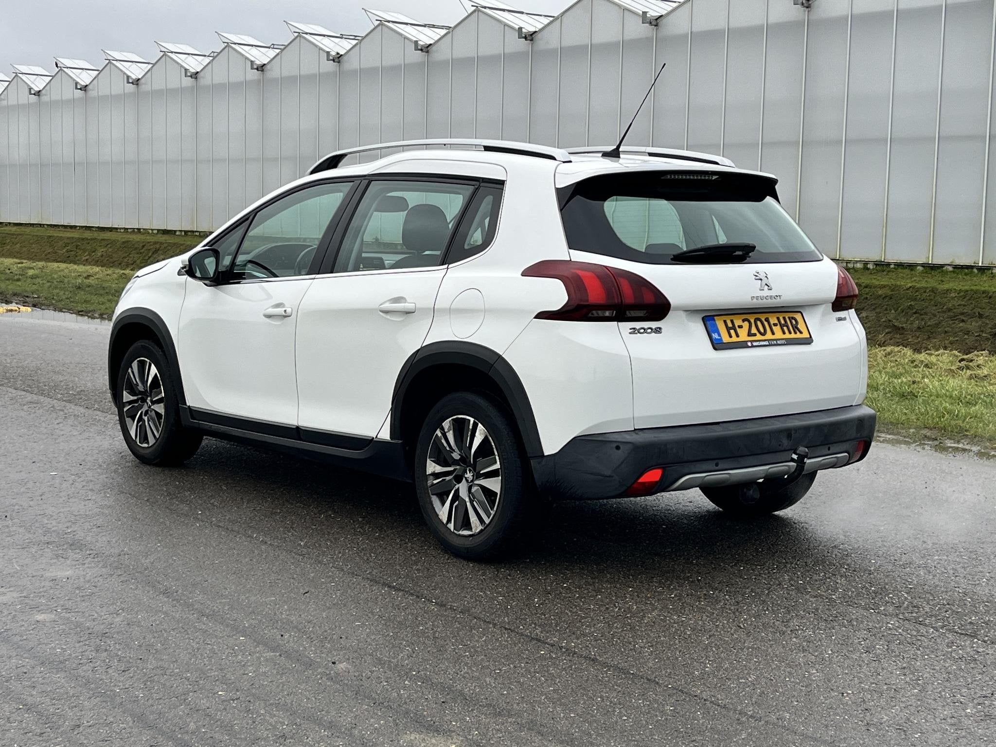 Peugeot 2008 1.2 PureTech Allure Distributieriem is vervange, Auto's, Stof, Euro 6, 1199 cc, 610 kg