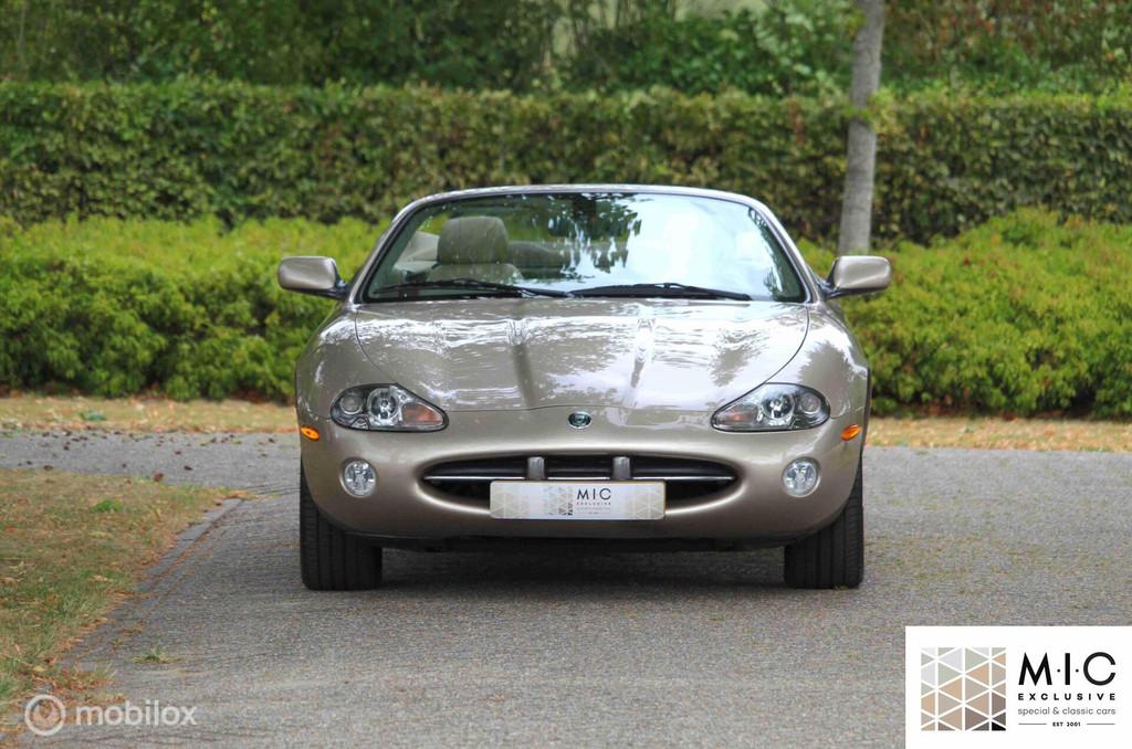 Jaguar XK8 4.2 V8 Convertible | Topstaat! | Zeldzaam fraai., Achterwielaandrijving, Gebruikt, Cabriolet, 4 stoelen
