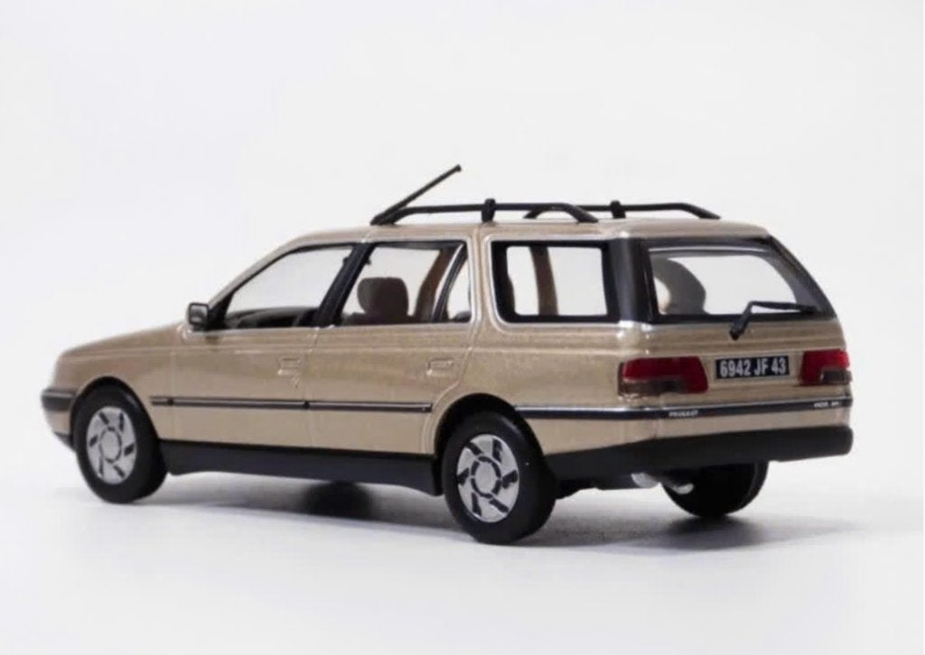 Peugeot 405 Break 199 Beige schaal 1/43 NOREV REF. 474557, Hobby en Vrije tijd, Modelauto's | 1:43, Verzenden, Nieuw, Auto, Norev