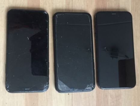 Iphone 11, (drie stuks) met Icloud lock, voor onderdelen, Telecommunicatie, Gebruikt, Zwart, 64 GB, IPhone 11