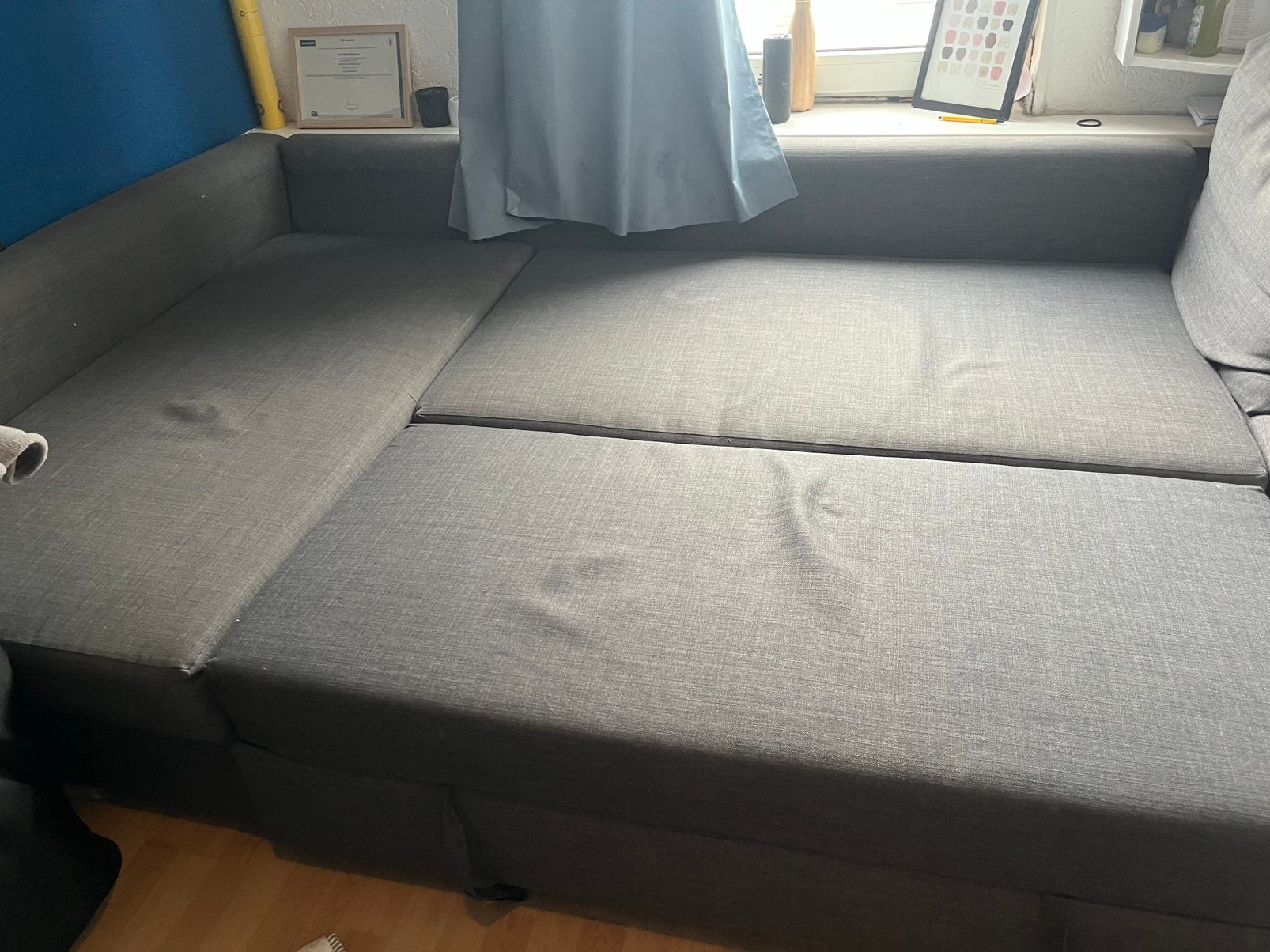 Foto 4 van IKEA slaapbank Friheten (140x200) met veel opbergruimte