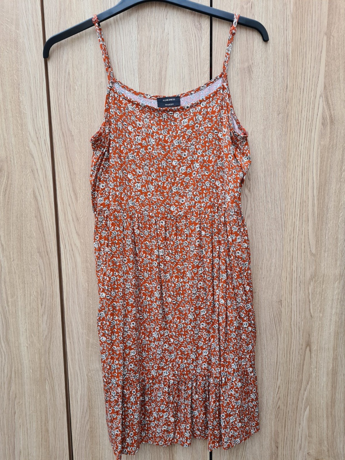 NIEUW Zomerse Spaghetti jurkjes mt 40/42 te dragen, Ophalen, Nieuw, Maat 38/40 (M), Boven de knie
